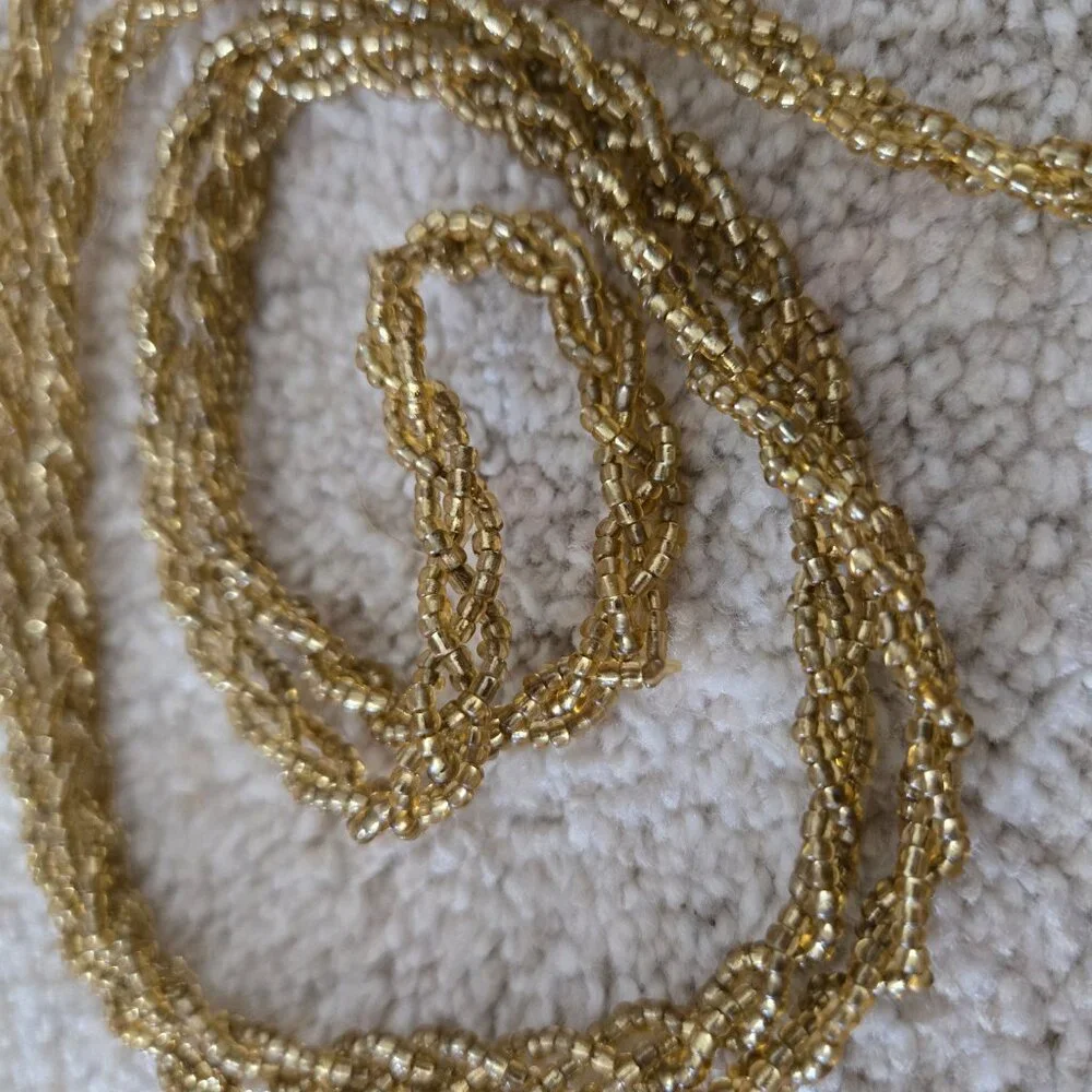 Small gold hand embroidered beaded purse for garden party - Picture 12 of 14